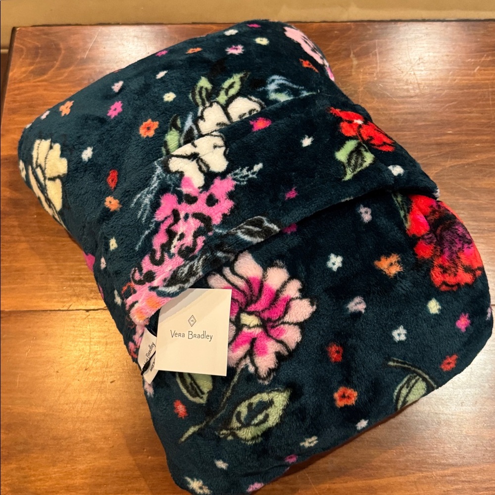 NWT RARE Vera Bradley Plush Fleece Travel Blanket Hope Blooms Teal 60”x45” Blue